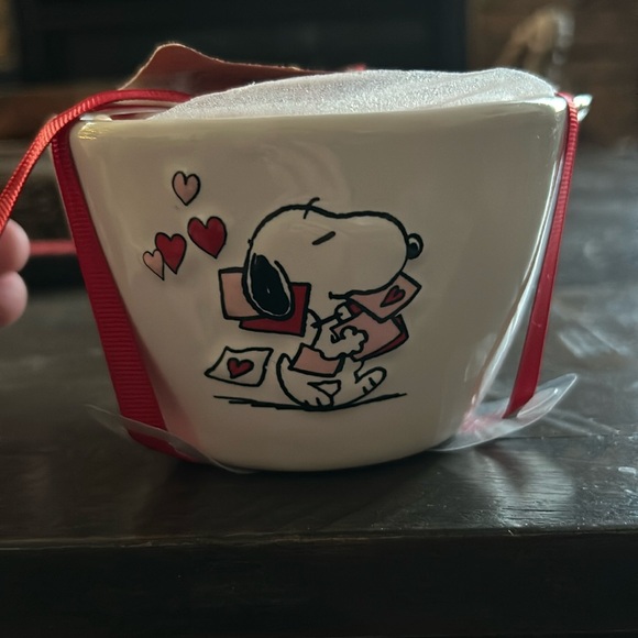 Measuring cups - Picture 1 of 2